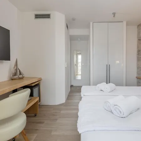 Casa Columba - Adults Only 4 Star Boutique Hotel With Outdoor Pool & Private Garden 4* Μακάρσκα