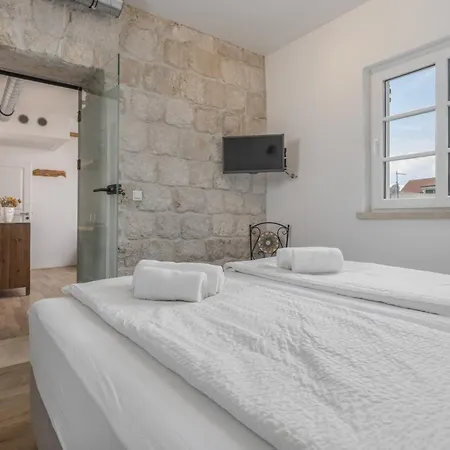 Casa Columba - Adults Only 4 Star Boutique Hotel With Outdoor Pool & Private Garden 4* Μακάρσκα