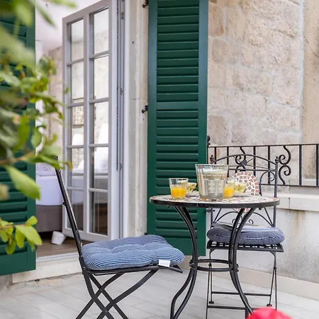 Casa Columba - Adults Only 4 Star Boutique Hotel With Outdoor Pool & Private Garden Μακάρσκα