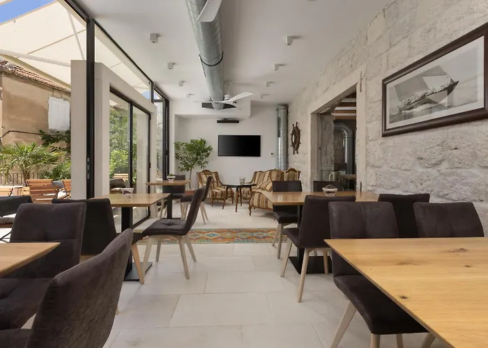 Casa Columba - Adults Only 4 Star Boutique With Outdoor Pool & Private Garden