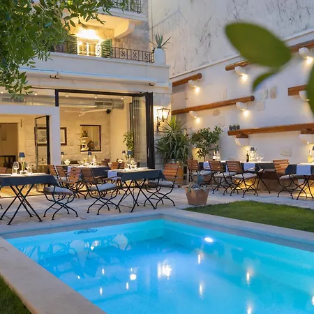 Casa Columba - 4 Star Design Boutique With Outdoor Pool & Private Garden (adults Only) Pensionat