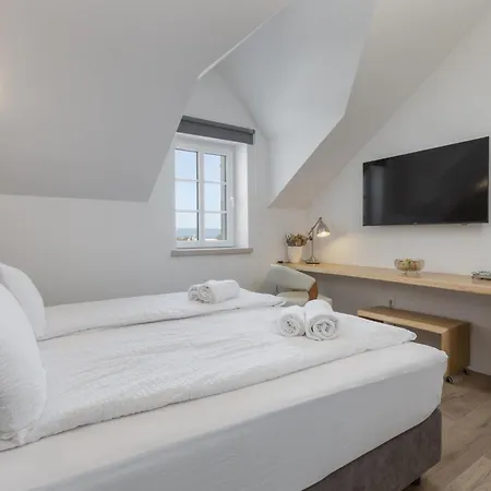 Casa Columba - 4 Star Design Boutique With Outdoor Pool & Private Garden (adults Only)