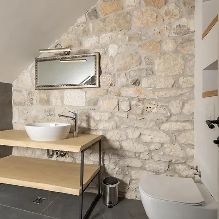 게스트하우스 New - Casa Columba - 4 Star Design Boutique With Outdoor Pool & Private Garden (adults Only) 4*