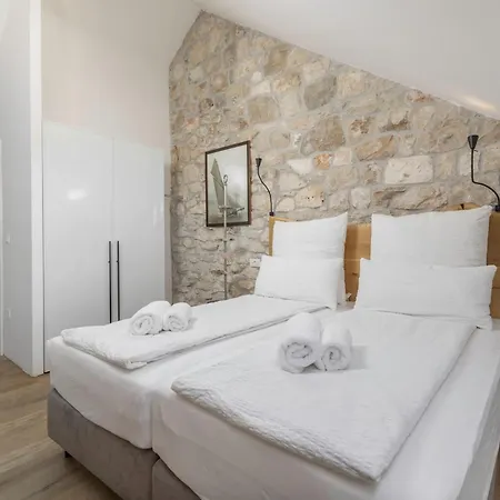 Casa Columba - Adults Only 4 Star Boutique With Outdoor Pool & Private Garden Makarska