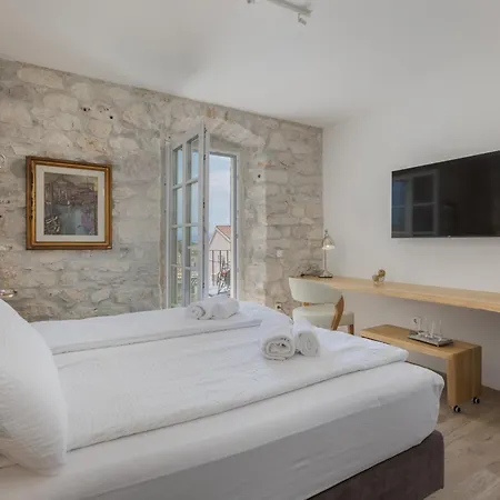 Pensionat Casa Columba - 4 Star Design Boutique With Outdoor Pool & Private Garden (adults Only) 4*