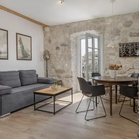 Casa Columba - 4 Star Design Boutique With Outdoor Pool & Private Garden (adults Only) Pensionat