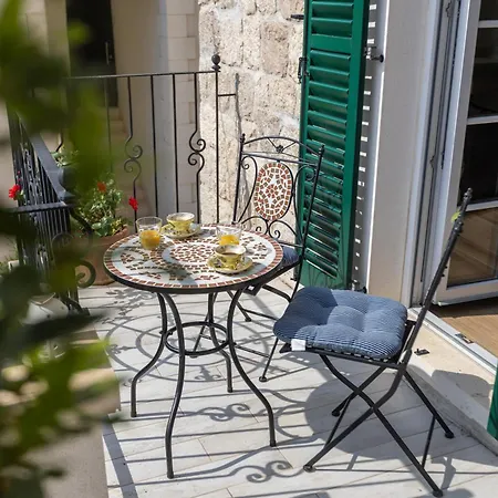 Casa Columba - 4 Star Design Boutique With Outdoor Pool & Private Garden (adults Only) 4*