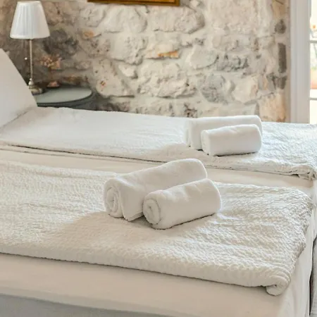 Casa Columba - Adults Only 4 Star Boutique With Outdoor Pool & Private Garden 4*