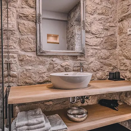Casa Columba - Adults Only 4 Star Boutique With Outdoor Pool & Private Garden 4* Makarska