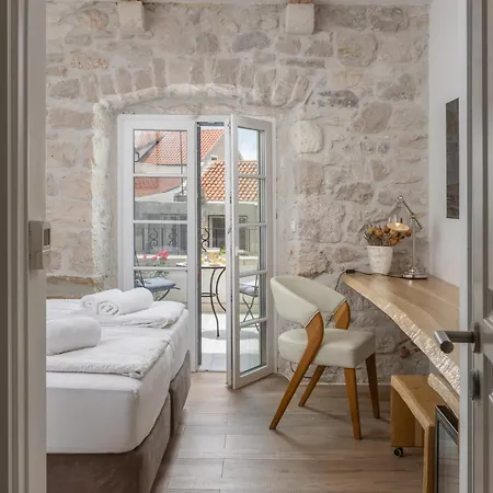 Casa Columba - Adults Only 4 Star Boutique With Outdoor Pool & Private Garden Makarska