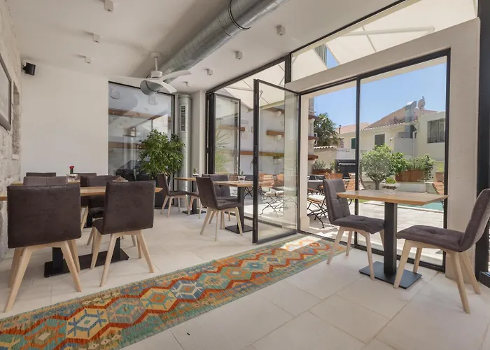 Casa Columba - Adults Only 4 Star Boutique With Outdoor Pool & Private Garden 마카르스카