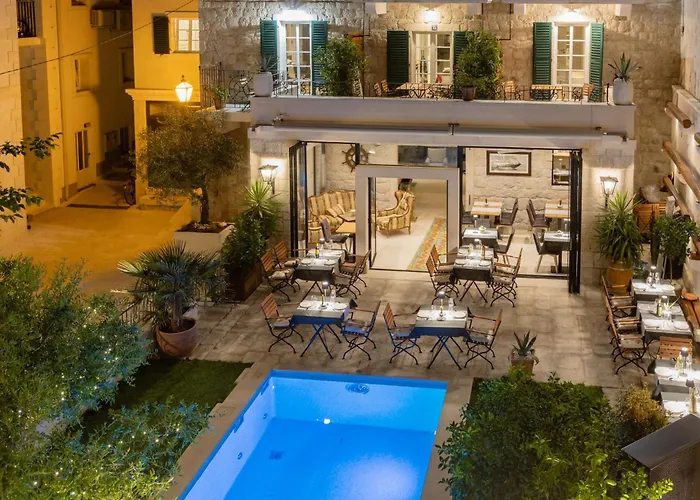 Casa Columba - Adults Only 4 Star Boutique With Outdoor Pool & Private Garden