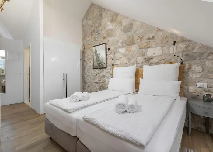 Casa Columba - Adults Only 4 Star Boutique With Outdoor Pool & Private Garden Makarska
