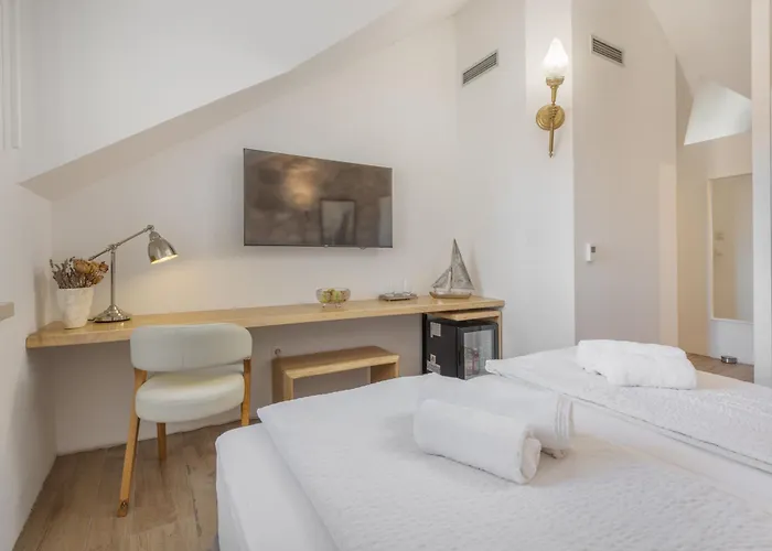 Casa Columba - Adults Only 4 Star Boutique With Outdoor Pool & Private Garden Guest house Makarska